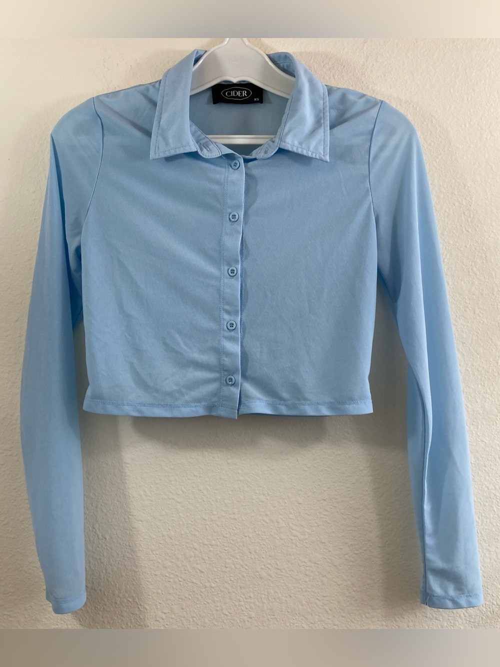 Cider Light Columbia Blue Cropped Button-Up Shirt Size XS Long Sleeve